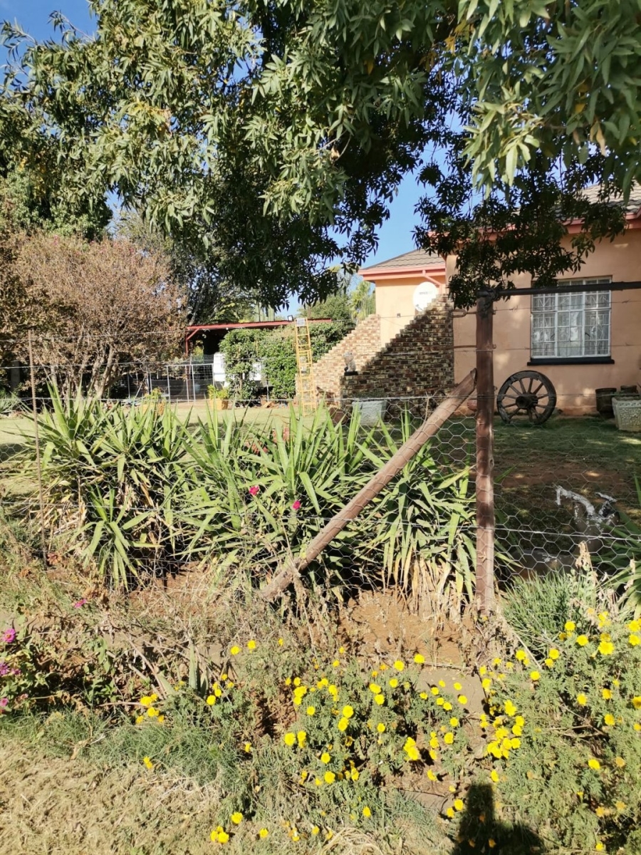 4 Bedroom Property for Sale in Christiana North West